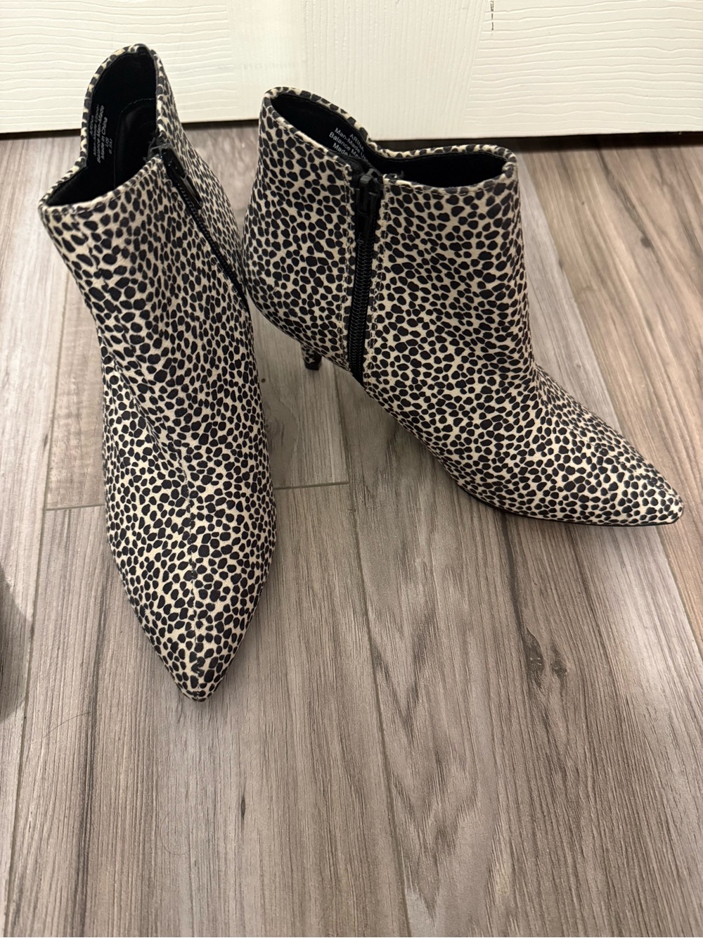 Kelly & Katie Leopard Print Pointed Ankle Booties - Black & Cream